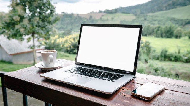 Homeoffice Natur, flexibles Arbeiten, Arbeitsmodelle, Digitalisierung